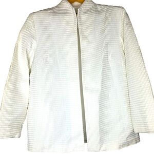 Dialogue White Honeycomb Textured 100% Cotton Zip-Up Blaser in Size M